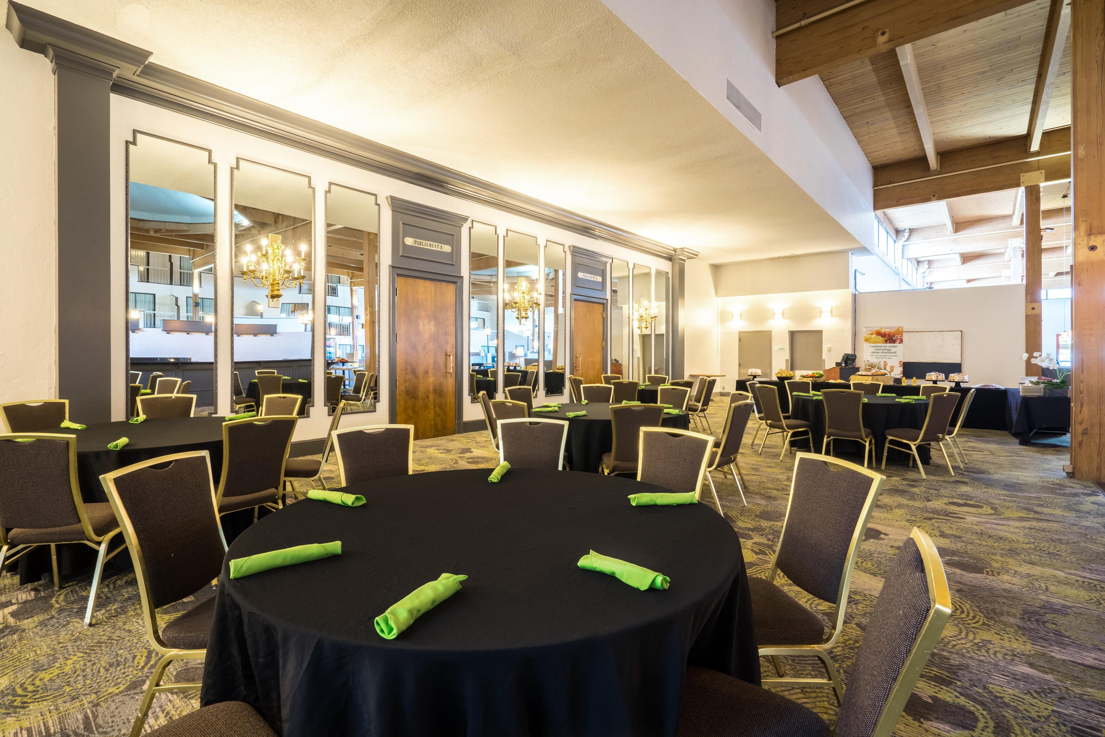 Envision Hotel & Conference Center Mansfield-Foxboro Екстериор снимка