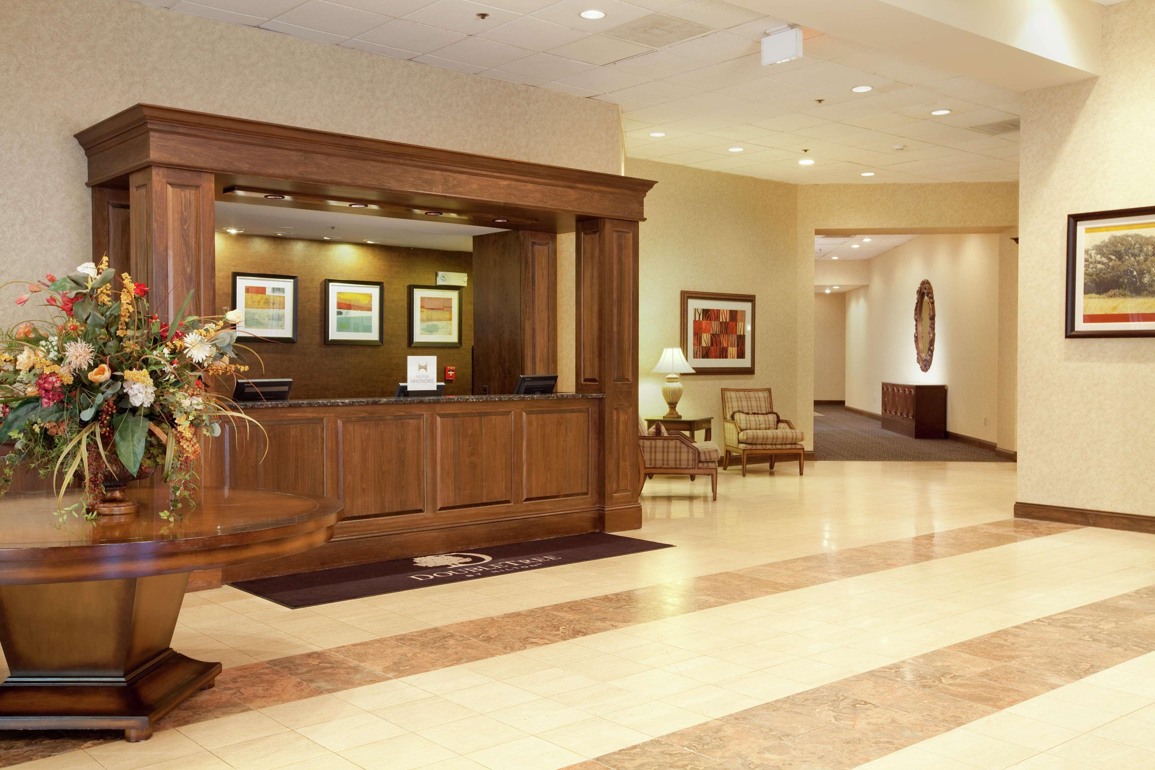 Envision Hotel & Conference Center Mansfield-Foxboro Екстериор снимка