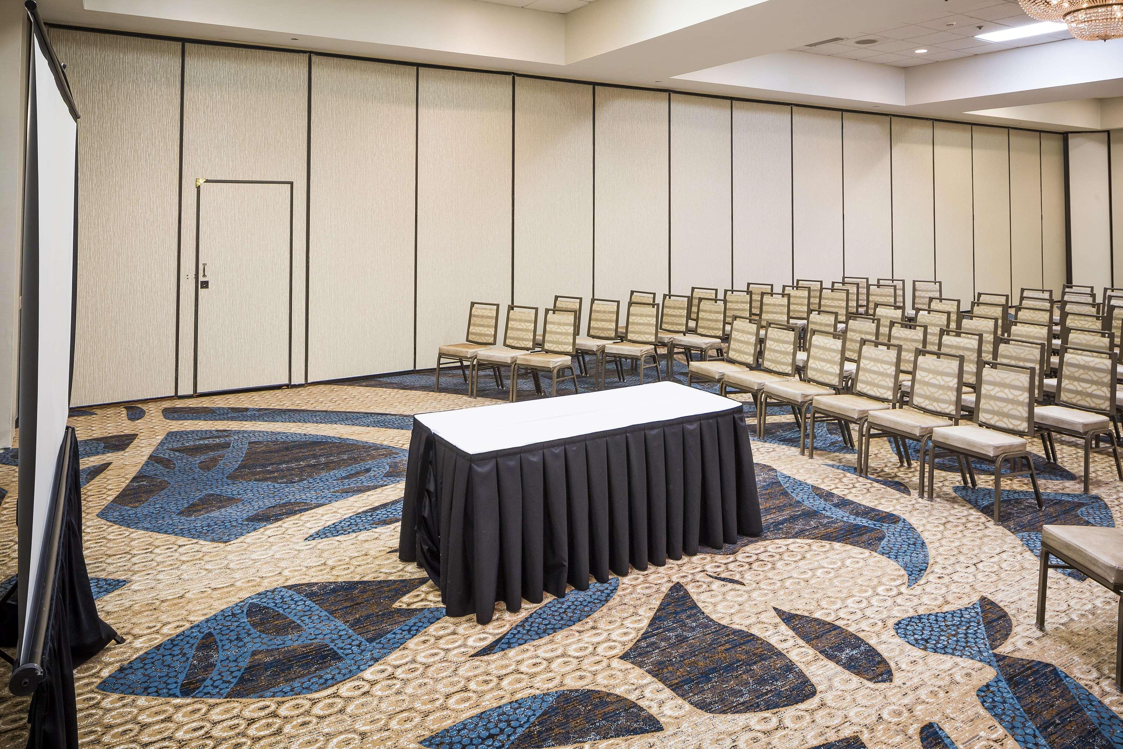 Envision Hotel & Conference Center Mansfield-Foxboro Екстериор снимка